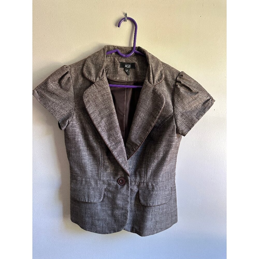 AGB cropped short sleeve blazer